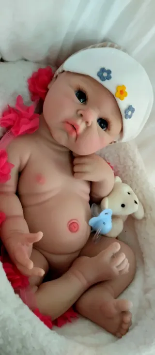 Bambina Reborn in Silicone Completa 48 cm.