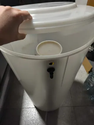Depósito descalcificador industrial 200l.