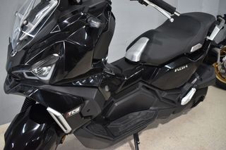 SYM ADX 125 Negra Automática