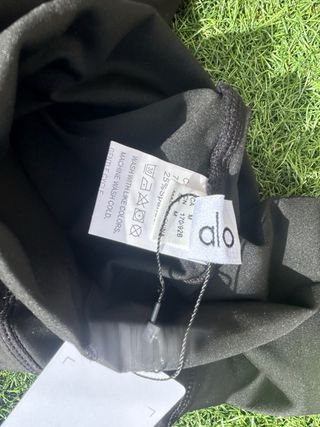 Conjunto de Chaqueta y leggings  Alo