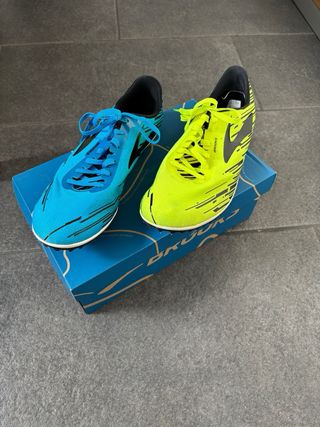 Zapatillas Cross Country Azul y Verde