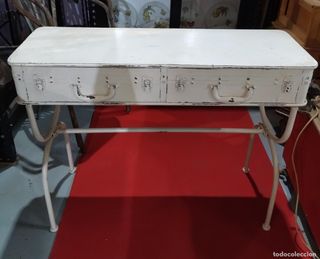 Tavolo ausiliario vintage bianco a forma di valigia