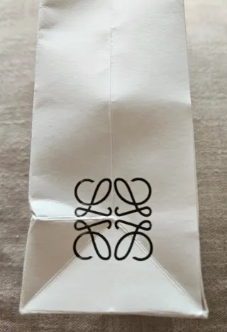 Bolsita Loewe Blanca y negra