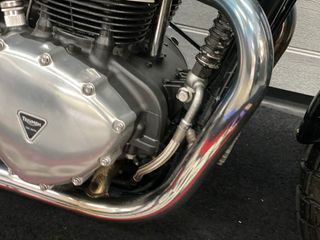 Triumph Bonneville SE Negra y Marrón