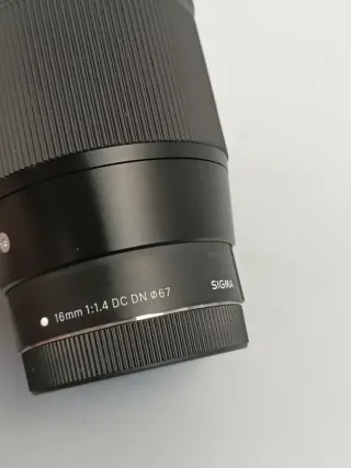Obiettivo Sigma 16mm F1.4 DC DN per Canon C5Y0765
