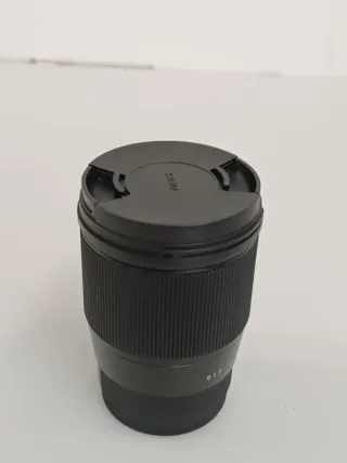 Obiettivo Sigma 16mm F1.4 DC DN per Canon C5Y0765