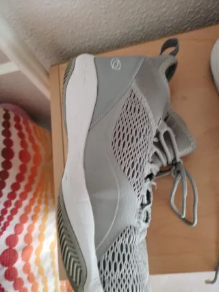 Zapatillas grises niño talla 36