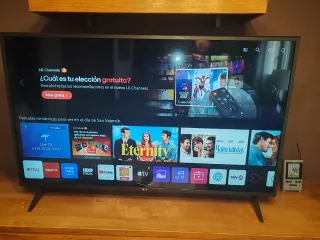 Televisión LG 43 UM7100PLB.