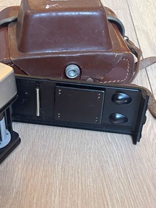 Cámara Voigtlander Vitoret S con funda