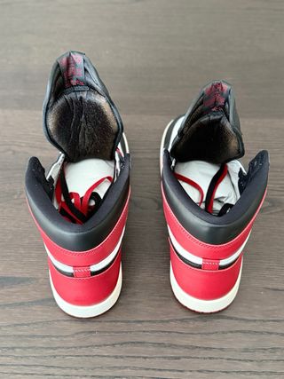 Nike Air Jordan 1 Retro High OG Black Toe