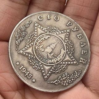 URSS TANQUE T-34-85 MONEDA EN ESTUCHE DE MADERA