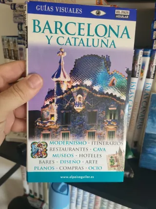 Guia Barcelona y Cataluña país Aguilar
