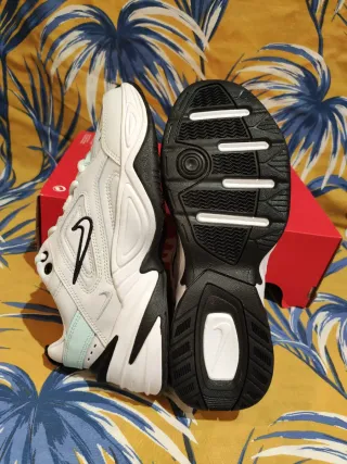 T. 38 Zapatillas W Nike M2K Tekno