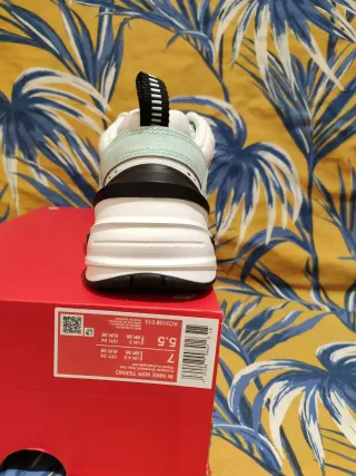 T. 38 Zapatillas W Nike M2K Tekno