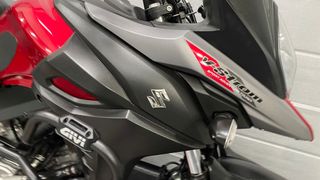 SUZUKI V-Strom 650 Adventure Roja/Gris