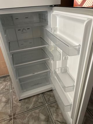 Frigorífico Hisense como nuevo