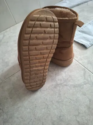 Lote 4 Ropa Talla S + Botas Talla 38