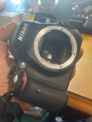 Cámara Réflex Nikon D5100 + Cargador
