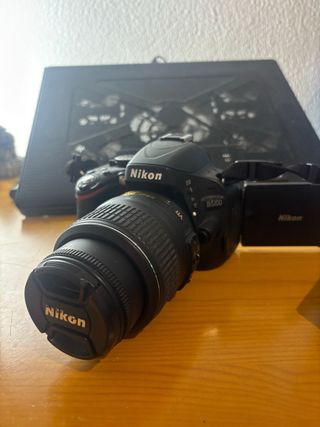 Cámara Réflex Nikon D5100 + Cargador