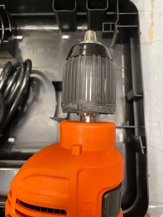 Berbequim Black+Decker 710W