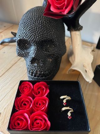 Anillos Serpiente Dorados con Rubíes