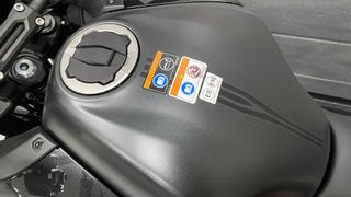 Kawasaki Versys 650 Negra