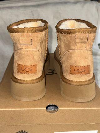 Botas UGG Beige/Marrón talla 36