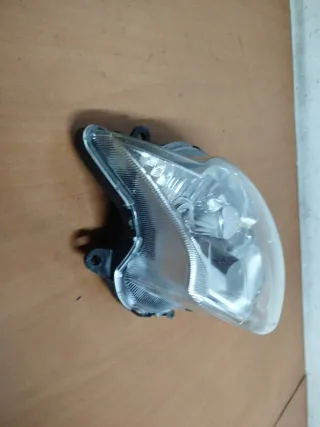 Faro Delantero Honda SH 2016