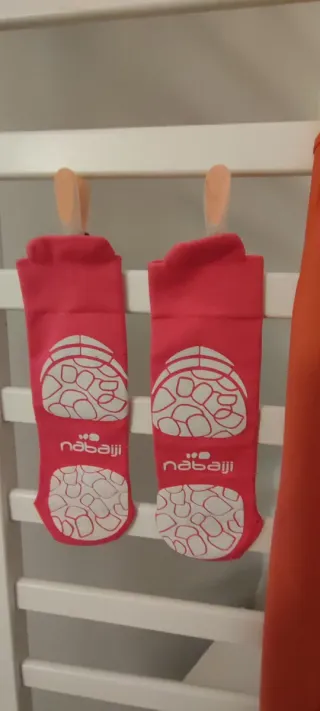 Neopreno y calcetines piscina