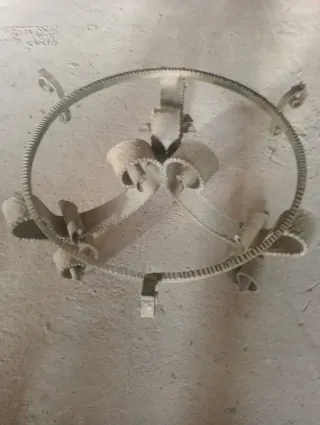 Mesa de forja redonda