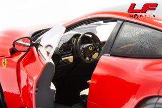 1:18 Ferrari Purosangue Rosso "showcase" -Polistil