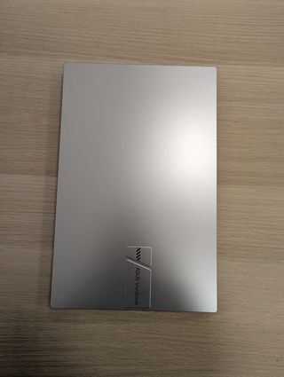 ASUS Vivobook 15.6 Intel Core i5 16GB/512GB Plata