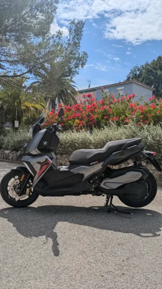 BMW C400X