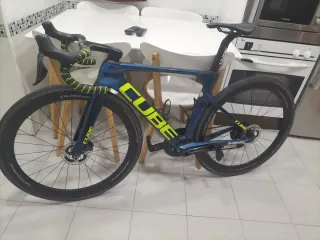 CUBE LITENING C68 Intermarché Profesional