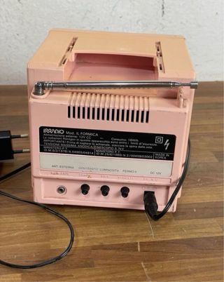 Precioso mini televisor Irradio vintage, rosa