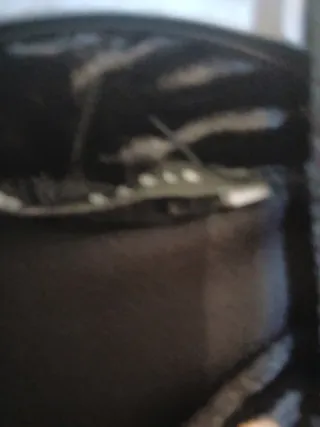 Zuiki Top Smanicato Velluto Nero