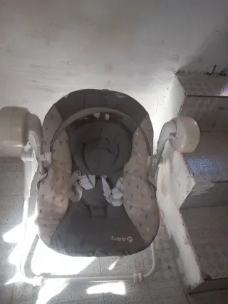 Hamaca Safety 1st gris y multicolor