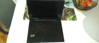 Portátil ASUS ROG Zephyrus G15 (Gráfica defectuosa