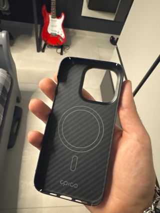 Custodia MagSafe Carbonio iPhone 15 Pro