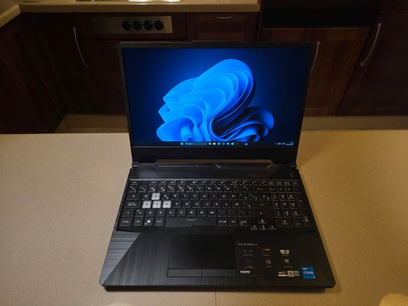 Portátil Gaming - ASUS TUF Gaming F15 FX506HC
