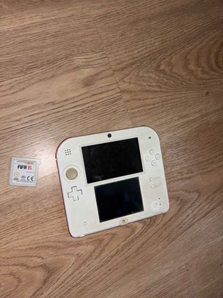 Nintendo 2DS Blanca con Fifa 15