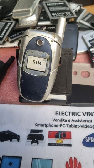 9884N-Cellulare Samsung SGH-E310