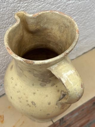 Jarra cerámica antigua vidriada