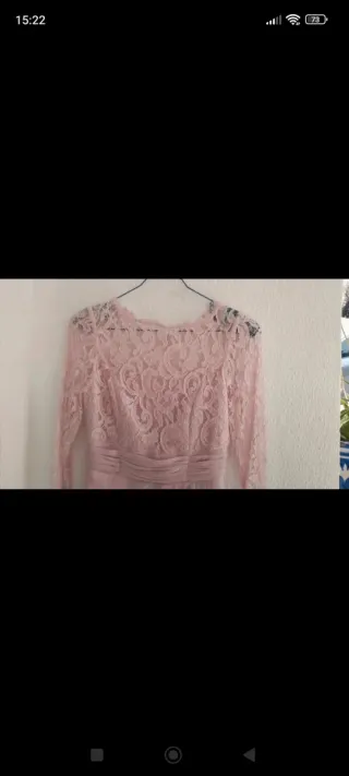 Vestido de fiesta rosa encaje