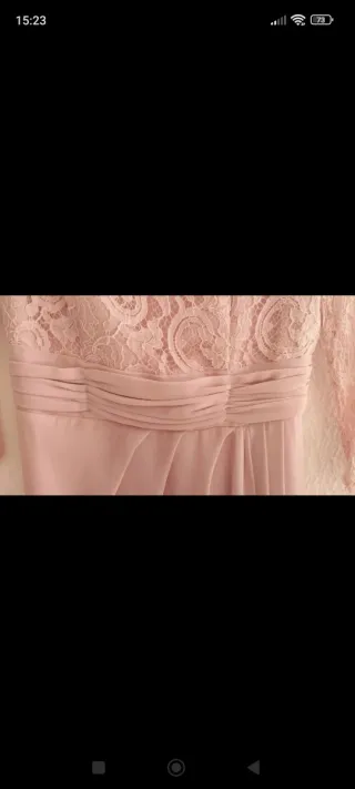 Vestido de fiesta rosa encaje