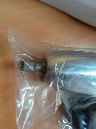 Pistola de impacto neumática 3/8