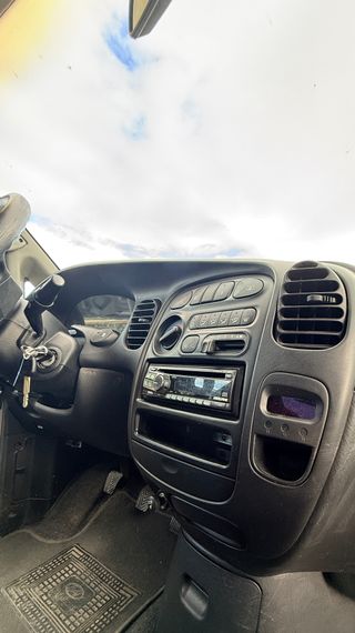 Hyundai H1 2.5 CRDi Starex