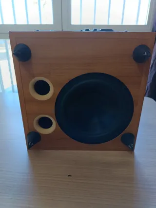 Subwoofer KEF PSW 1000 Home Cinema