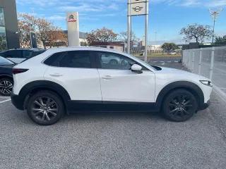 CX-30 2.0 SKYACTIV-X M HYBRID EVOLUTION 2WD 180 5P