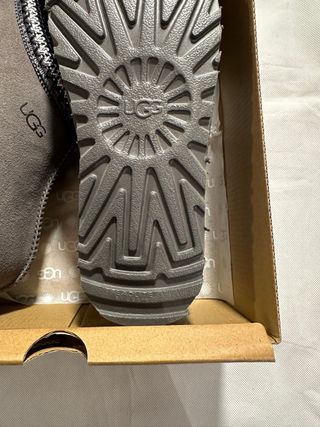 UGG Tasman Grises Talla 39